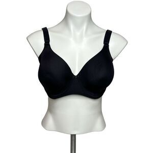 Vanity Fair black beauty back smoothing seamless bra size 36DD￼